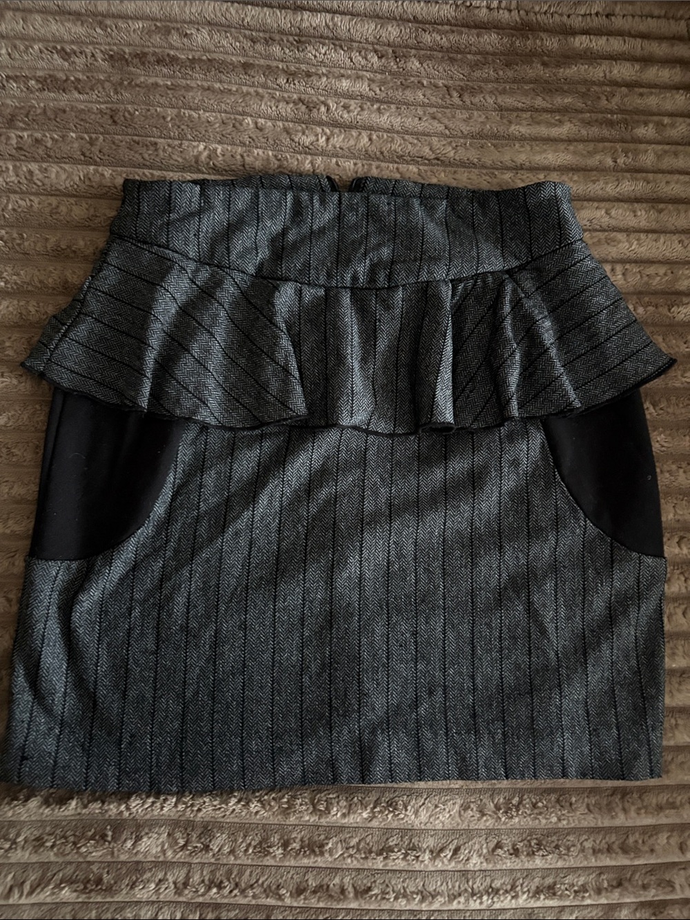 Ruffled Pencil Skirt in Charcoal Gray
